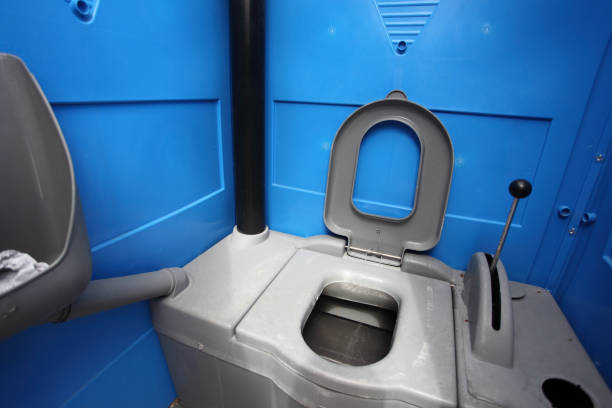 Best Portable restroom trailer rental  in Middletown, DE